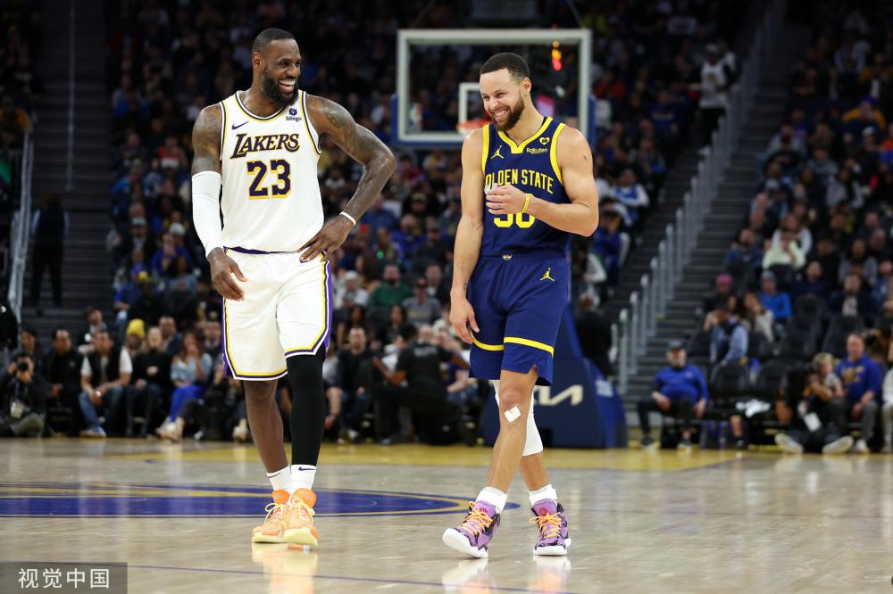 充满悬念 充满悬念