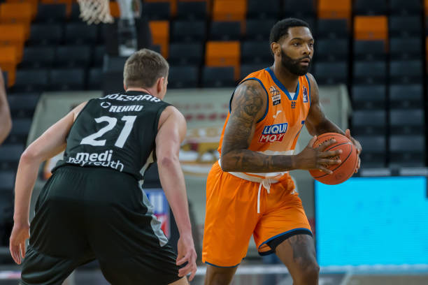 回实力前列 回实力前列