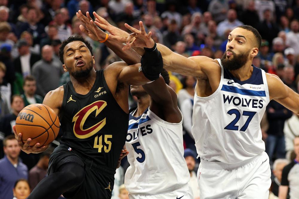 在本赛季亚 在本赛季亚