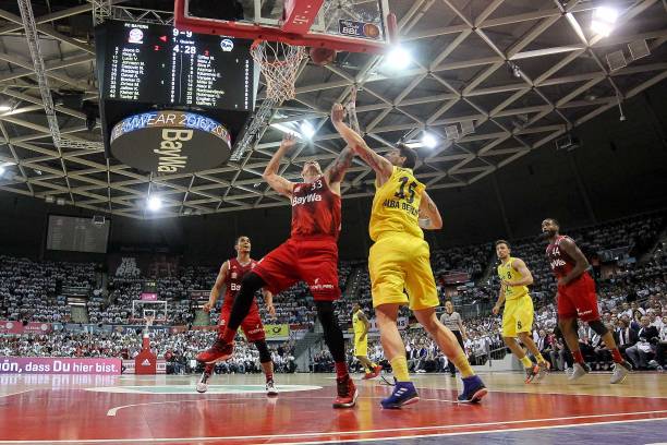 际足球舞台 际足球舞台